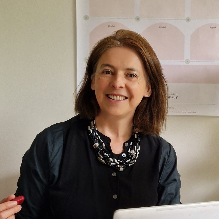 Theresa Bay-Müller Astrologer